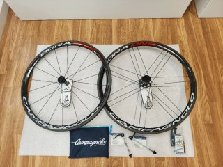 Cuadro Colnago + Llantas Campagnolo