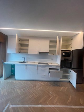 Cocina completa con electrodomésticos | 4,2 m |