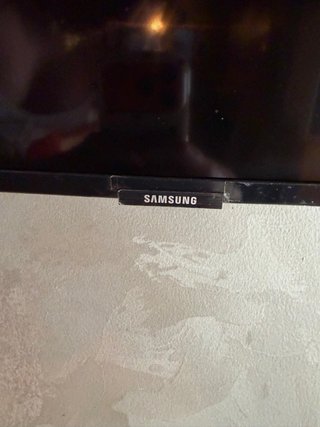 Samsung Crystal UHD 55 TU7020 con caja