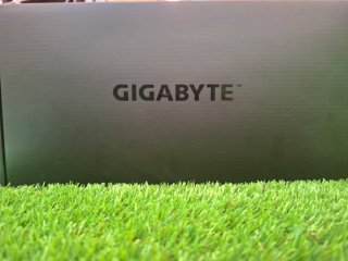 Gigabyte Radeon RX 7600 XT Ultra OC