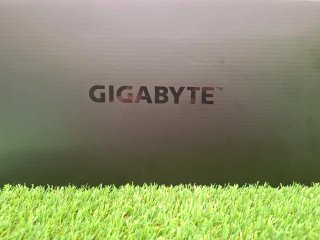 Gigabyte Radeon RX 7600 XT Ultra OC