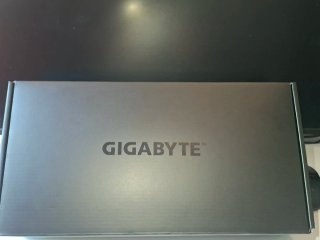 Gigabyte Radeon RX 7600 XT Ultra OC