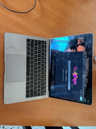 MacBook Air 13 2019 - Pantalla Rota