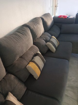 Sofá chaise longue gris