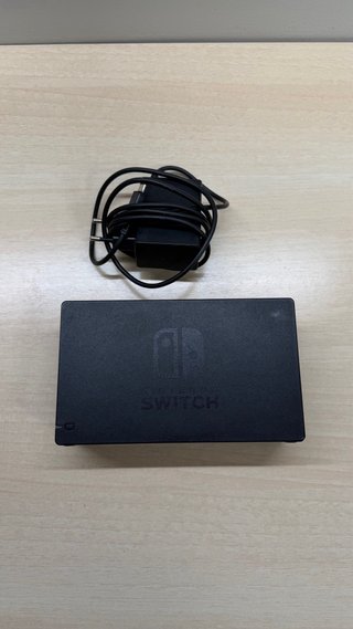 NINTENDO SWITCH 1 + POKEMON PERLA RELUCIENTE