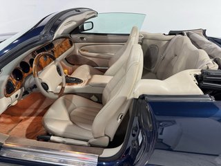 Jaguar XK8 Cabrio