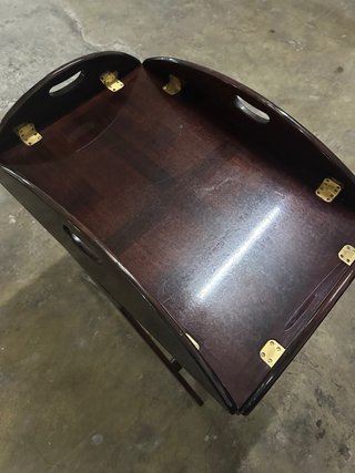 Mesa camarera plegable de madera