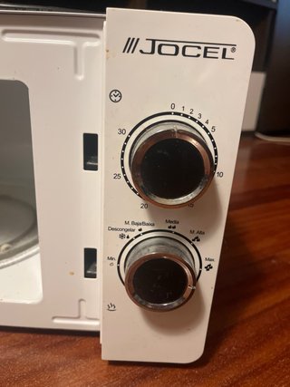 Microondas Jocel Blanco