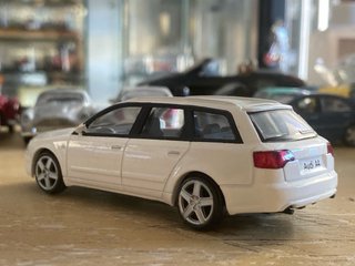 Audi A4 SW Scala 1:43 no box