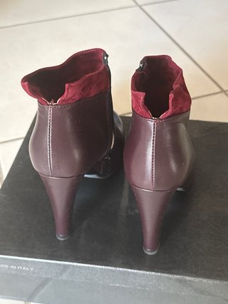 Stivaletti tacco borgogna tg 36
