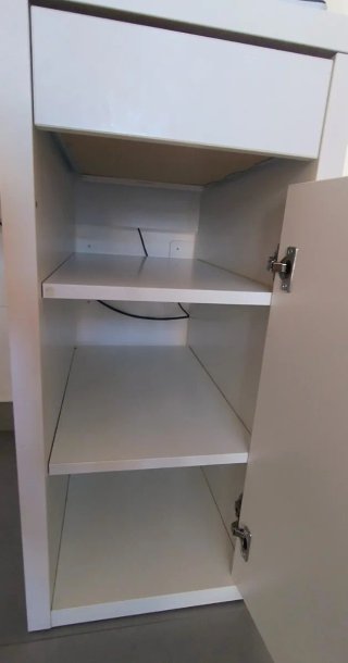 Scrivania IKEA MICKE 105x50x75