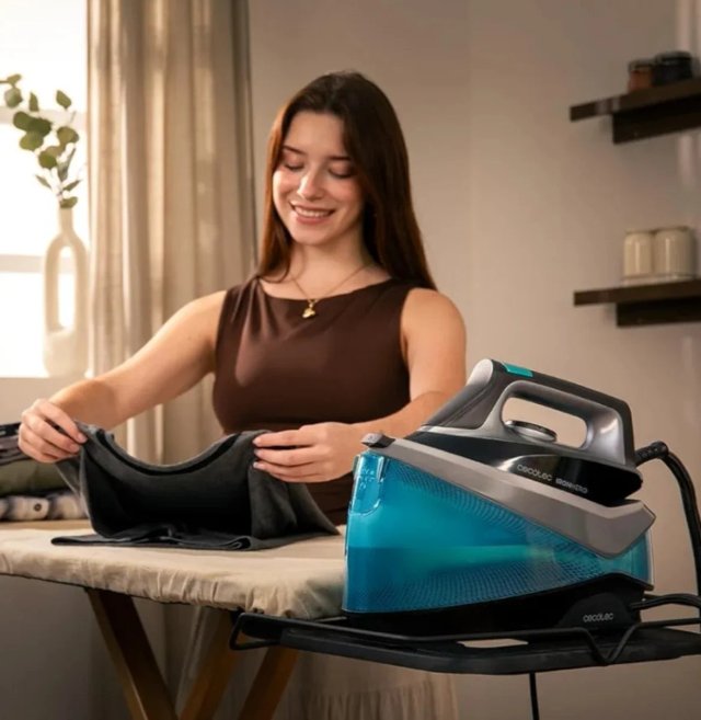Centro de planchado Cecotec IronHero H-2800