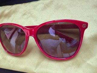 Gafas de sol Gucci mujer rojas