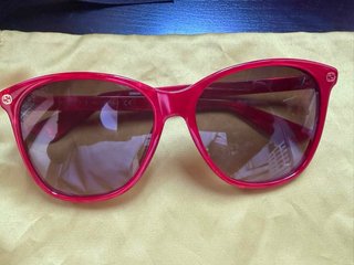 Gafas de sol Gucci mujer rojas