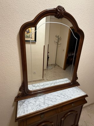 Mueble de entrada con espejo
