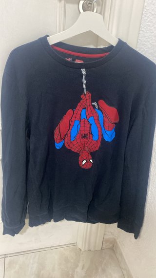 Camiseta Spiderman Negra Manga Larga