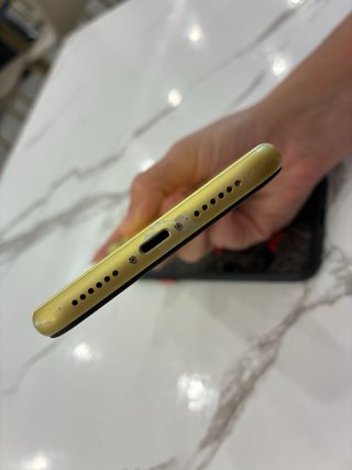 iPhone 11 Giallo 128 GB