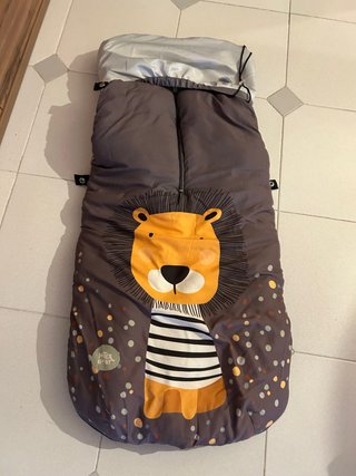 Saco universal bebé león