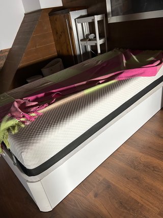 Cama 90x190 con colchón viscoelástico Dormity