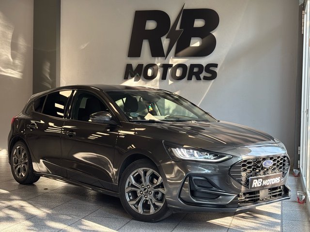Ford Focus 1.0 Ecoboost MHEV 114kW ST-Line