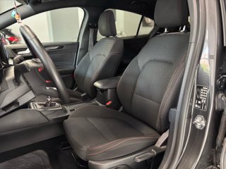 Ford Focus 1.0 Ecoboost MHEV 114kW ST-Line