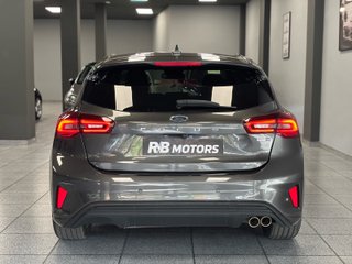 Ford Focus 1.0 Ecoboost MHEV 114kW ST-Line