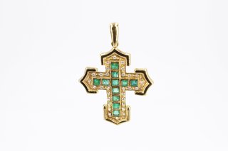 Cruz de oro de 18k. Ref:053-03-00560