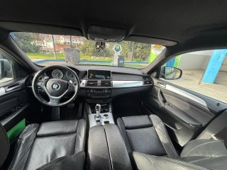 BMW X6 2011