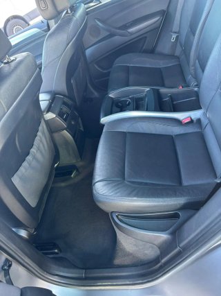 BMW X6 2011