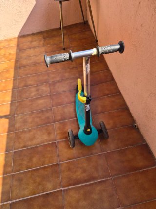 Patinete infantil 3 ruedas verde