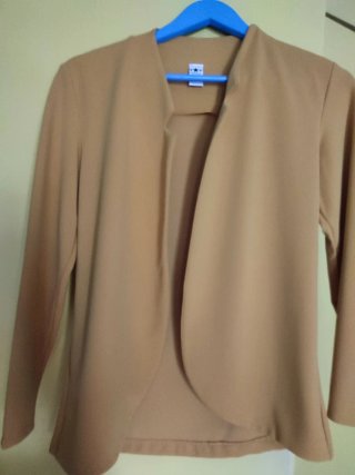 Chaqueta mostaza mujer