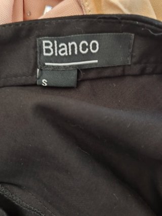Vestido negro fiesta con pedrería