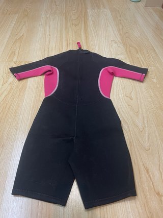 Traje neopreno Tribord niña 8 años Como nuevo