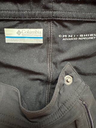 Falda con pantalon debajo Columbia Negra