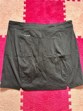 Falda con pantalon debajo Columbia Negra