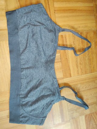 Sujetador deportivo gris