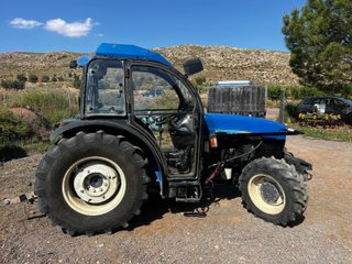 NEW HOLLAND  TN95FA 2008