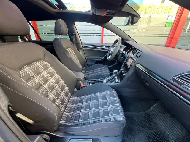 Volkswagen Golf 2016