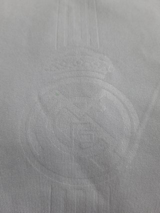 Camiseta Real Madrid niño Talla 7/8 años Adidas