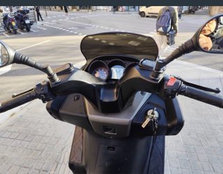 Kymco 125cc Maxi Scooter Plata/Negro Itv hast 2027