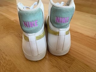 Nike Blazer Mid Talla 39 Verde y Blanco