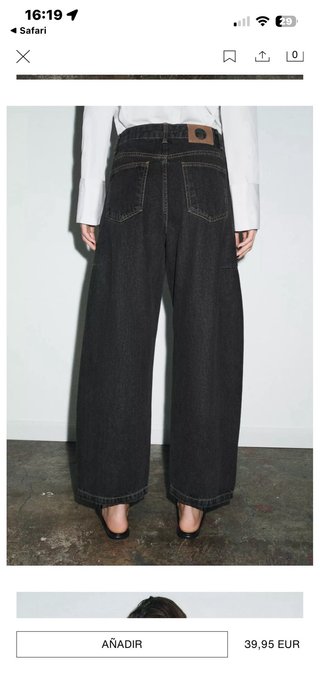 Pantalón vaquero Zara negro talla L