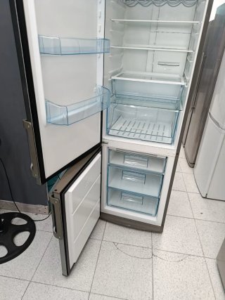 NEVERA ELÉCTROLUX COMBI GARANTÍA + TRANSPORTE