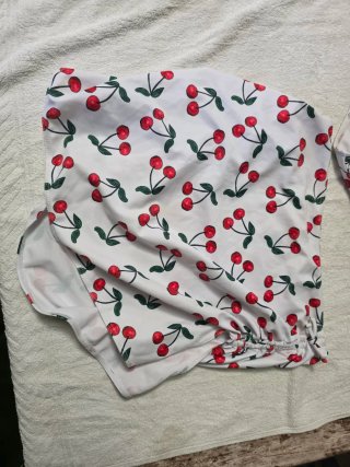 Bikini 3 piezas cerezas talla 40