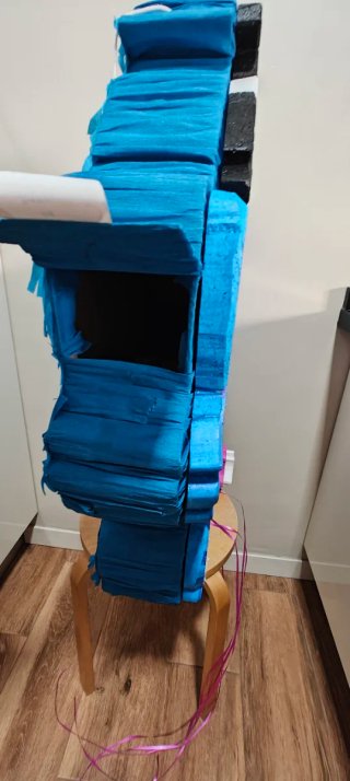 Piñata gigante Huntrix (Tigre Derpy) - Artesanal