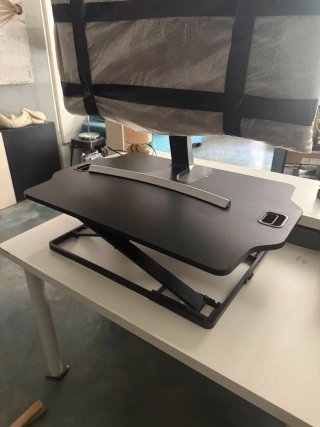 Mesa elevación ordenador
