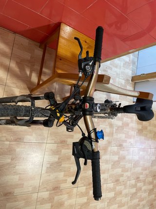 Bicicleta MTB 27.5