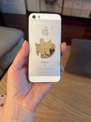 Lote 3 móviles Qilive y iPhone No funcionan