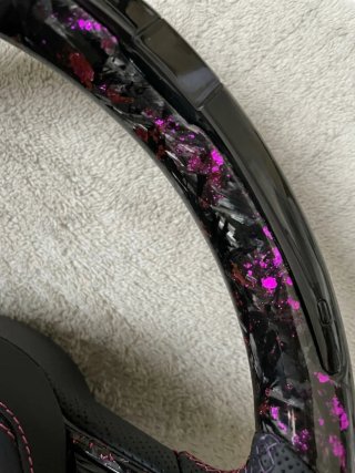 Volante MK7 Forjado Morado con LED