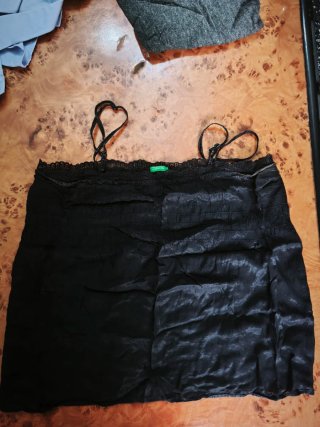 Top Corto Benetton Talla M Negro